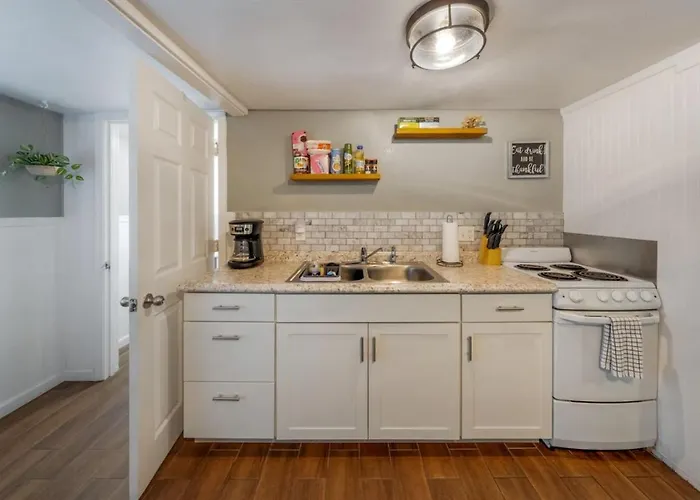 Holiday home House And Casita, 2 Bedroom 2 Ba, Near U Of A, Fenced