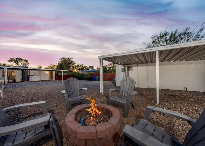 House And Casita, 2 Bedroom 2 Ba, Near U Of A, Fenced Tucson